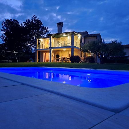 Apartments Villa Sotlar With Pool Umag Luaran gambar